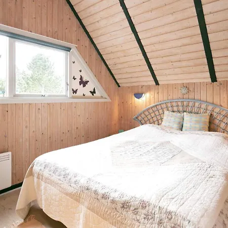Three-bedroom In 69 Дом отдыха *
