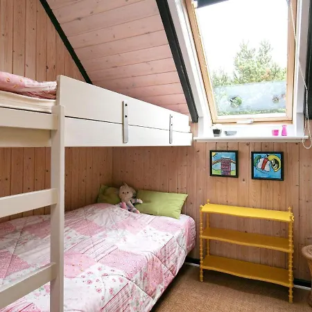 Three-bedroom In 69 * Блаванн